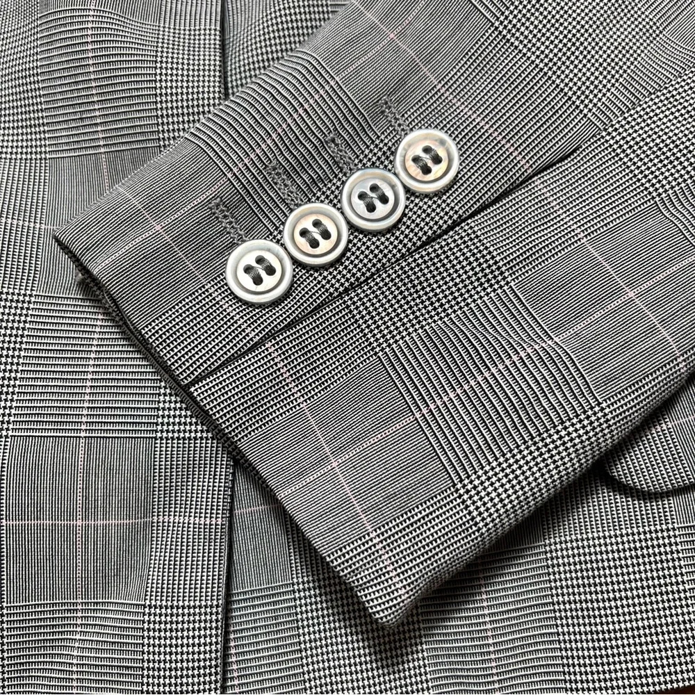 Vintage 80s United Colors of Benetton Cropped Blazer Gray Pink Tailored Jacket